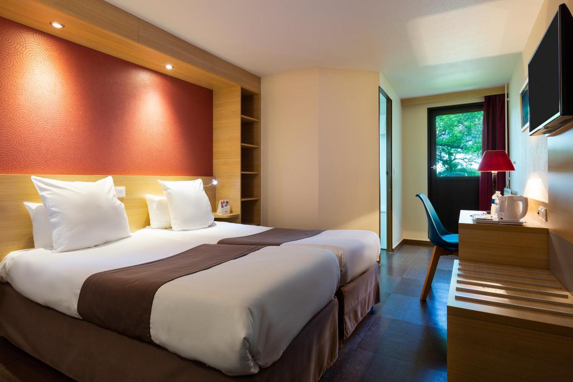 Comfort Hotel Pithiviers Eksteriør billede